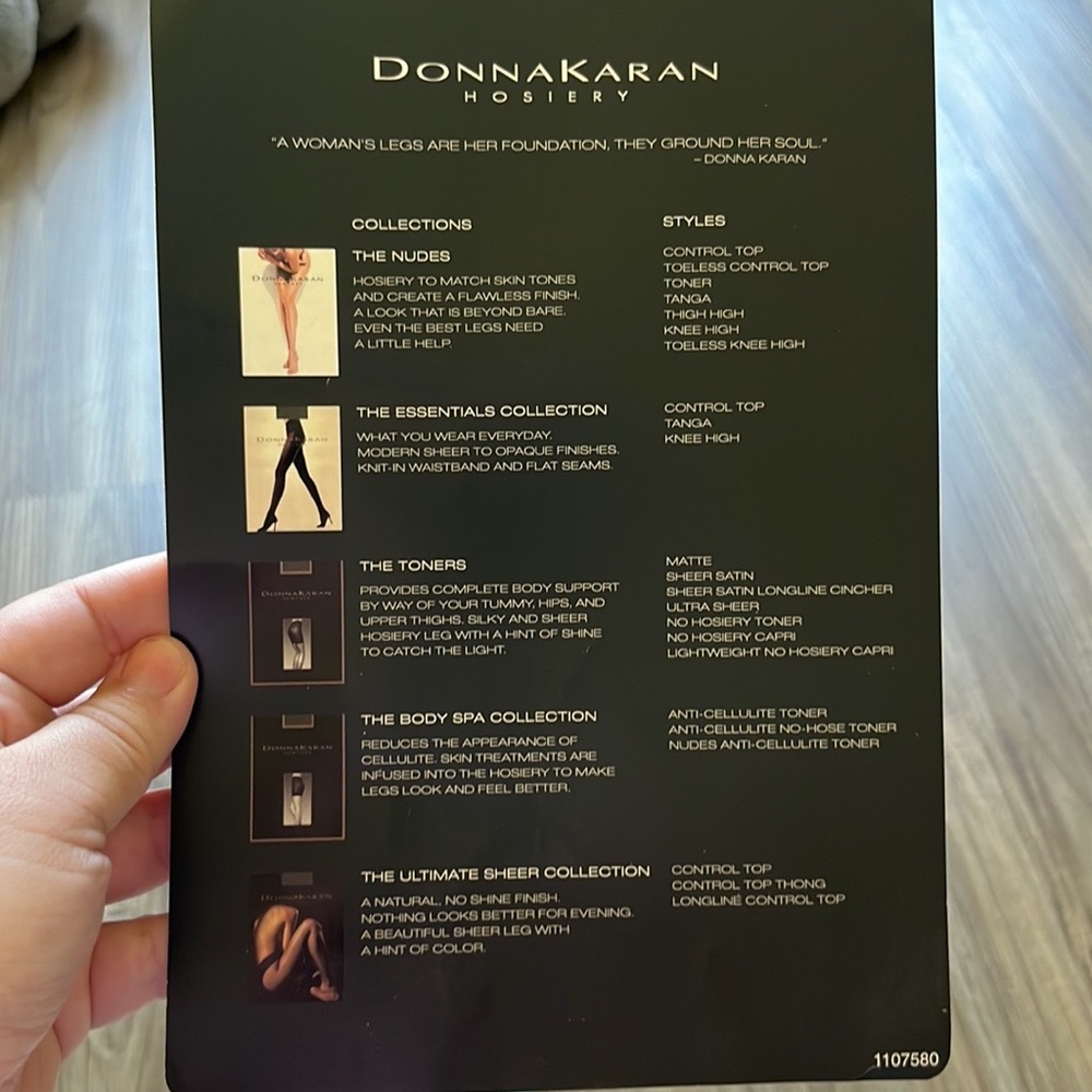 Donna Karan New York The Nudes Hosiery Tights Pantyhose - Picture 5 of 5
